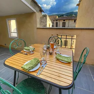 Appartement Le Petit Delphia, Apt